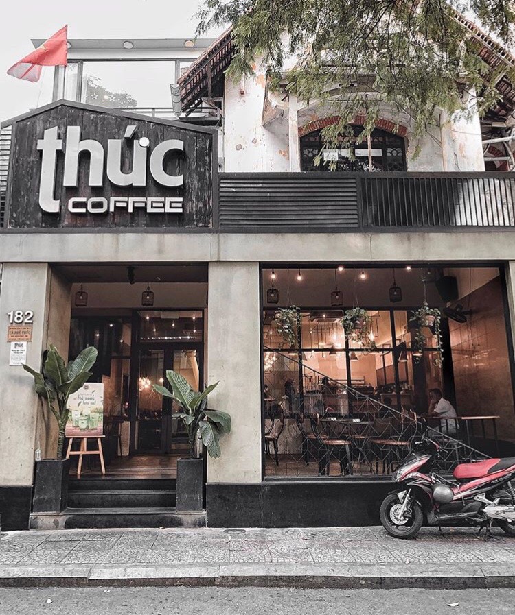 SÀI GÒN - “THỨC” CÙNG CÀ PHÊ ĐỢI ĐÊM CHUYỂN NGÀY